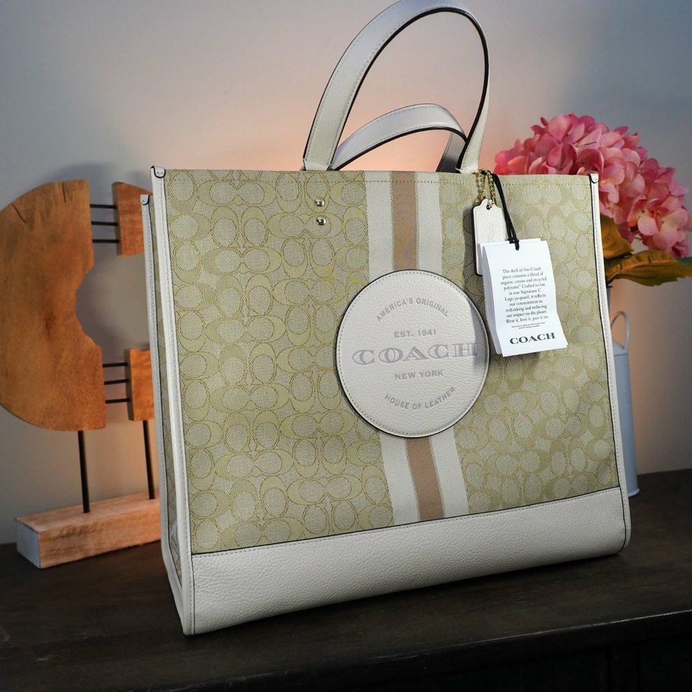 NWT Coach Dempsey Tote 40 Signature Jacquard Stripe Coach Patch C8414 - Picture 7 of 16